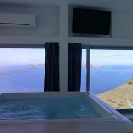 Cliff Suites