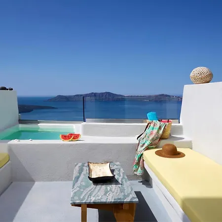 Cliff Suites Fira (Santorini)