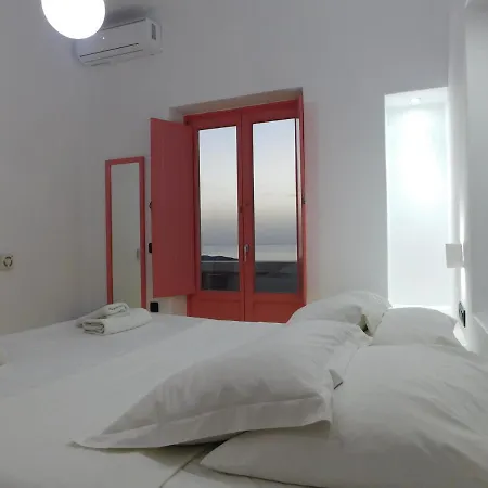 Cliff Suites Apartment *